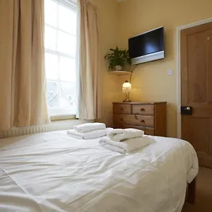 Holiday home 27 George Street, York